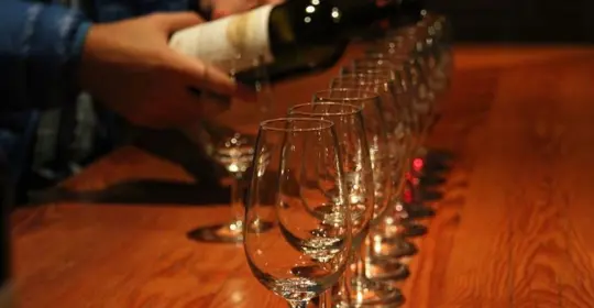 Wine 2412959 1280