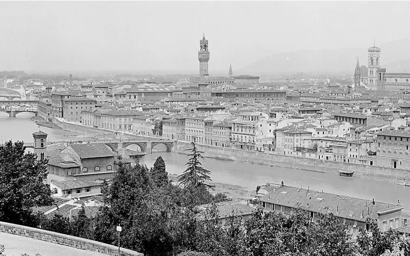 italy-carousel-container-Mobile-02.jpg